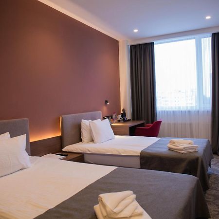 Small Hotel Vinnytsia Exterior foto